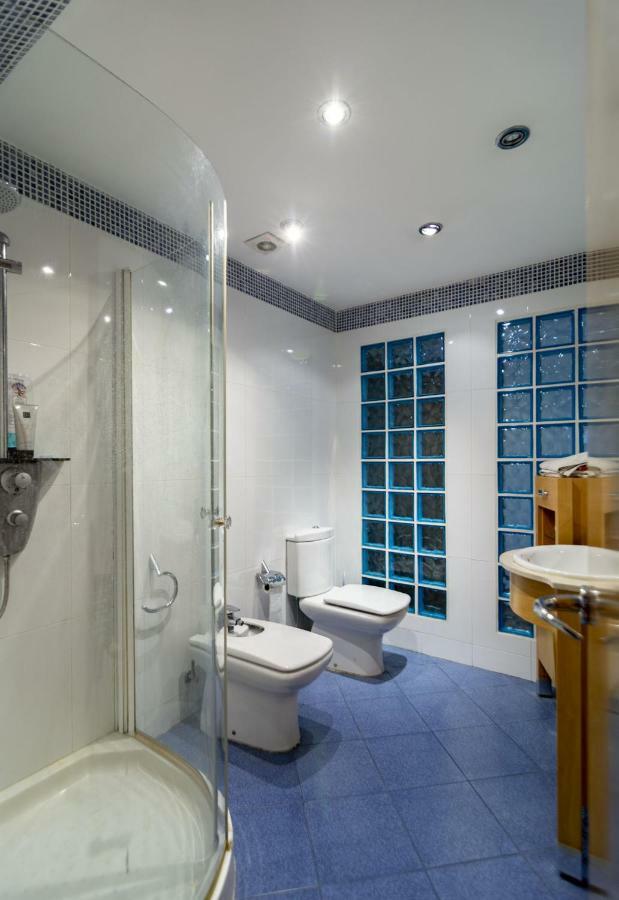 Villa Casakhan, Beautiful Luxury Villa, Marbella Dış mekan fotoğraf